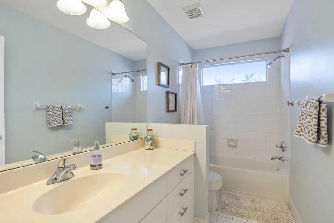 Photo of 4895 N Classical Boulevard