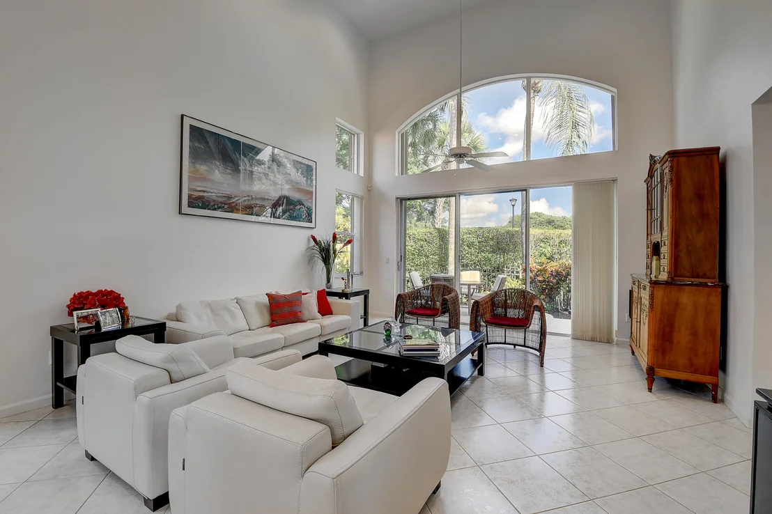 Photo of 5338 NW 26th Circle S