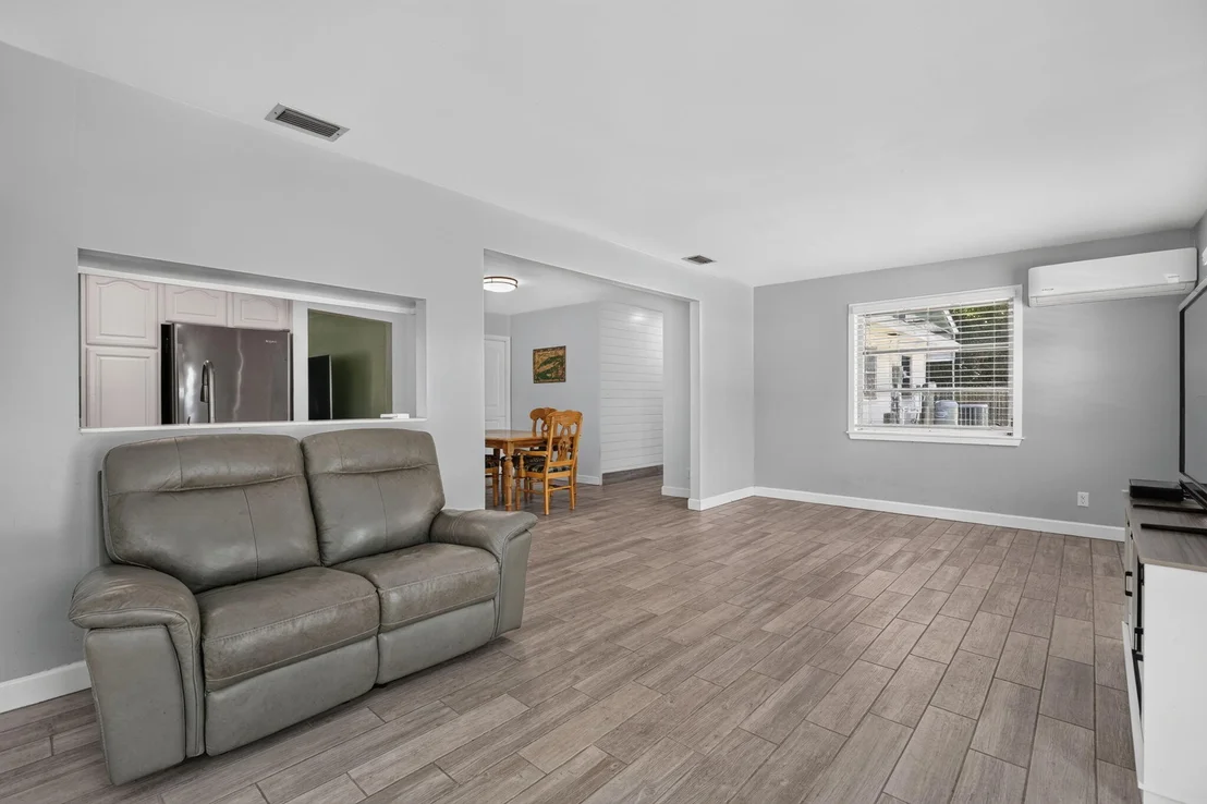 Photo of 17751 127th Drive N