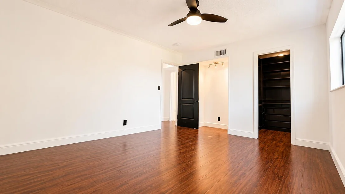 Photo of Unit 4 at 8801 W Sample Road