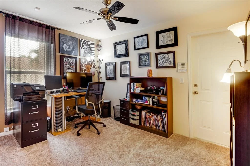 Photo of 4815 Dolphin Drive