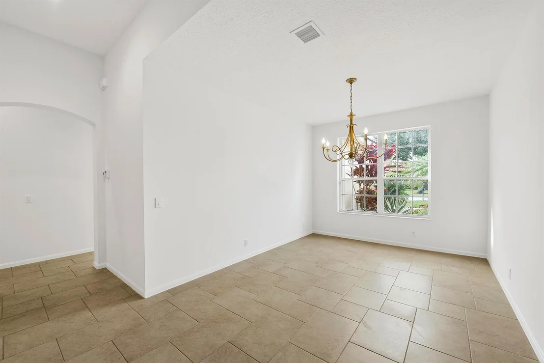 Photo of 8976 Terni Lane
