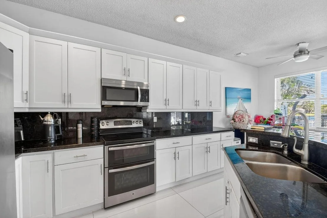 Photo of 7745 Springfield Lake Drive