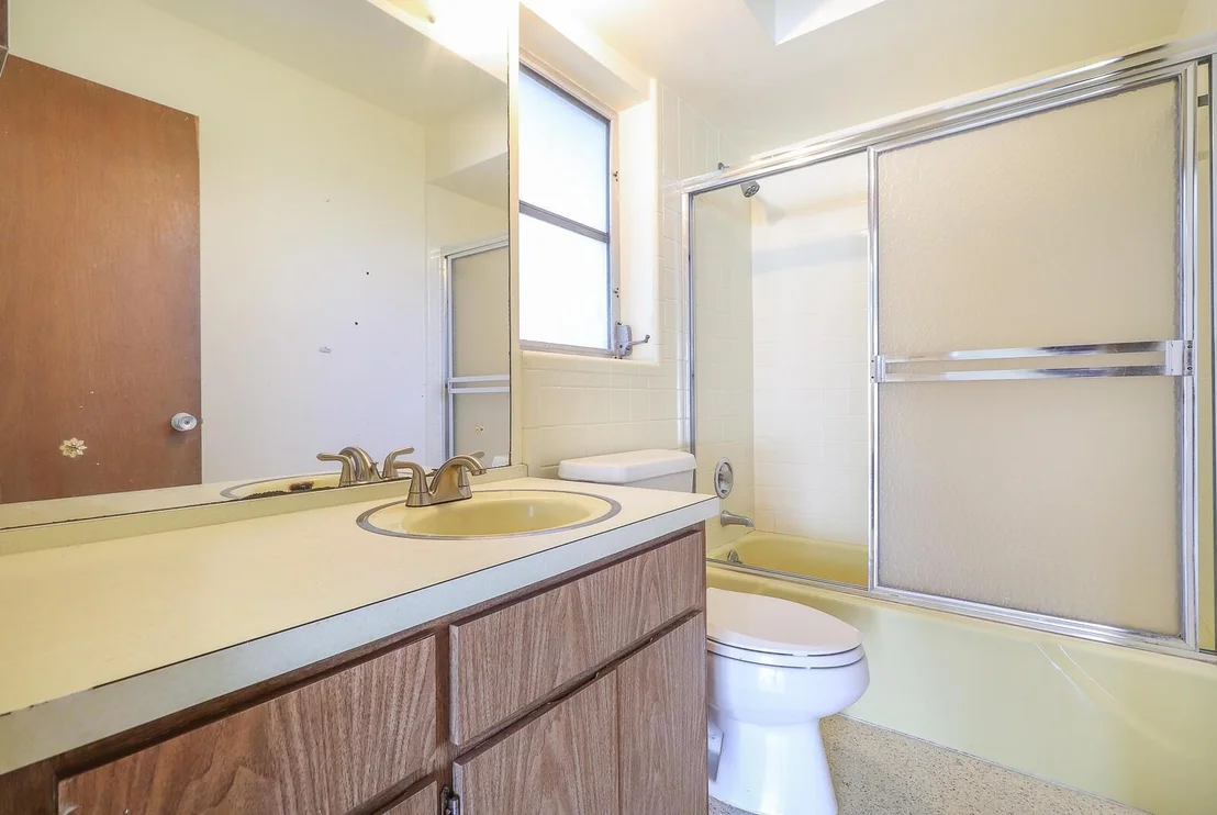Photo of 1100 Morse Boulevard