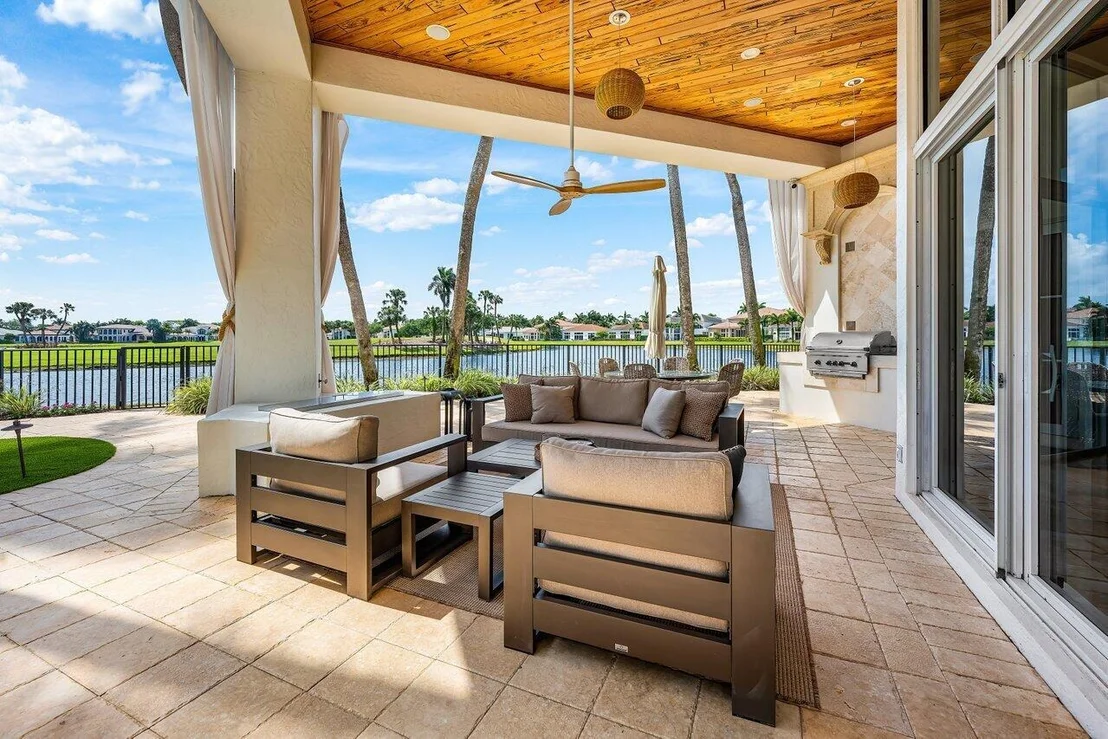 Photo of 686 Hermitage Circle