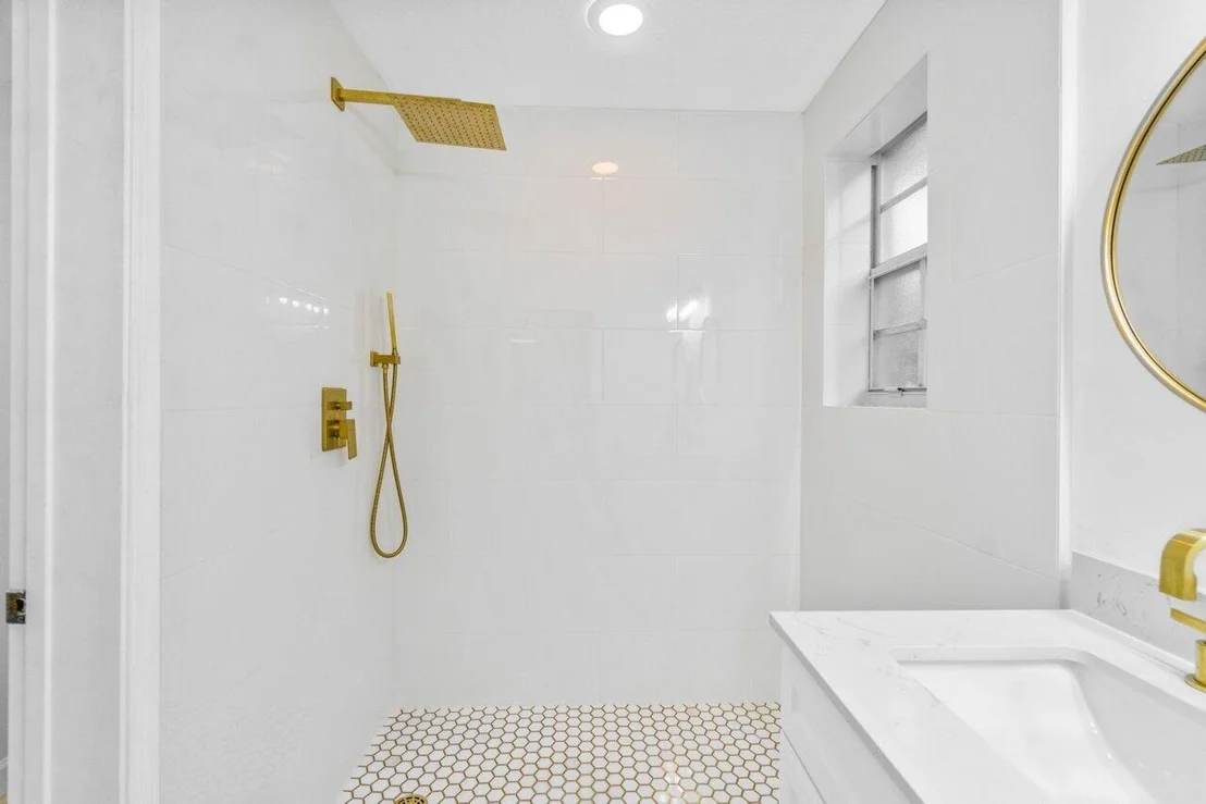 Photo of Unit B at 4611 Highgate Drive