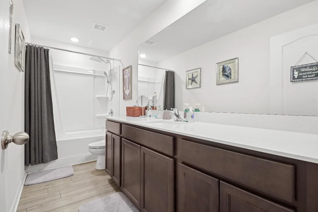 Photo of 5551 Imagination Drive