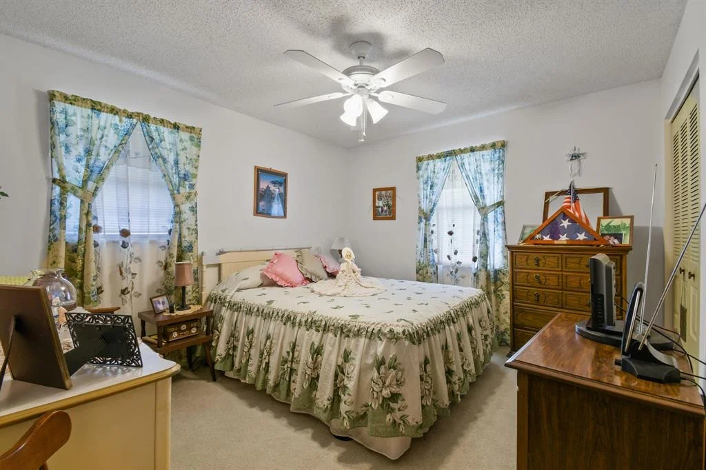 Photo of 5906 Tangelo Drive