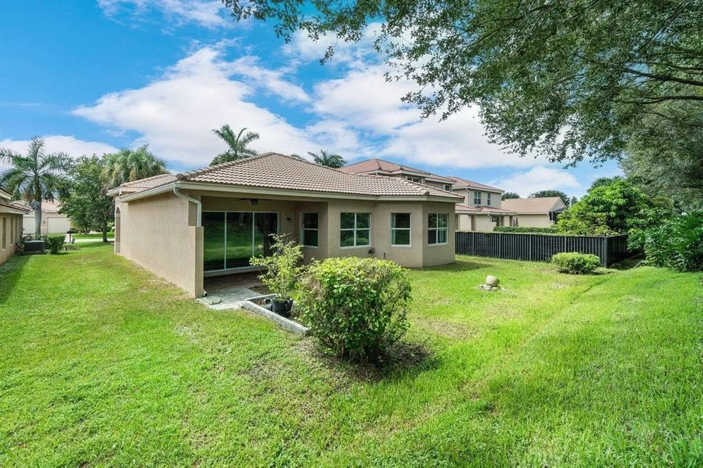 Photo of 10953 Bitternut Hickory Lane