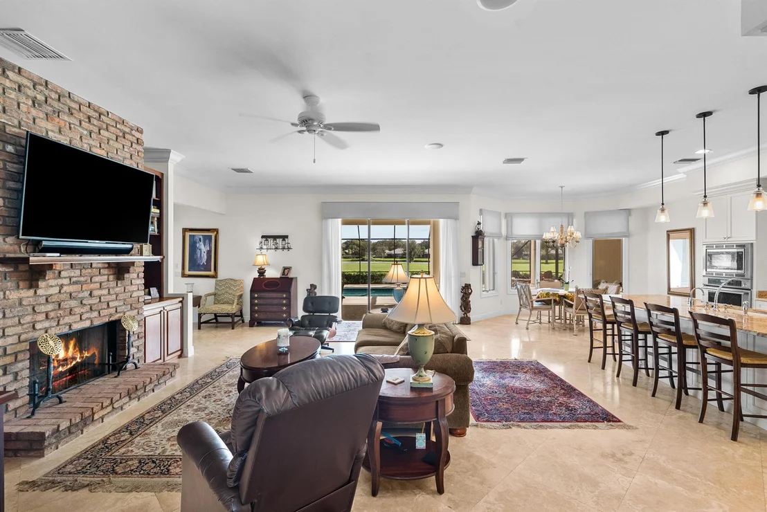 Photo of 6645 SE Barrington Drive