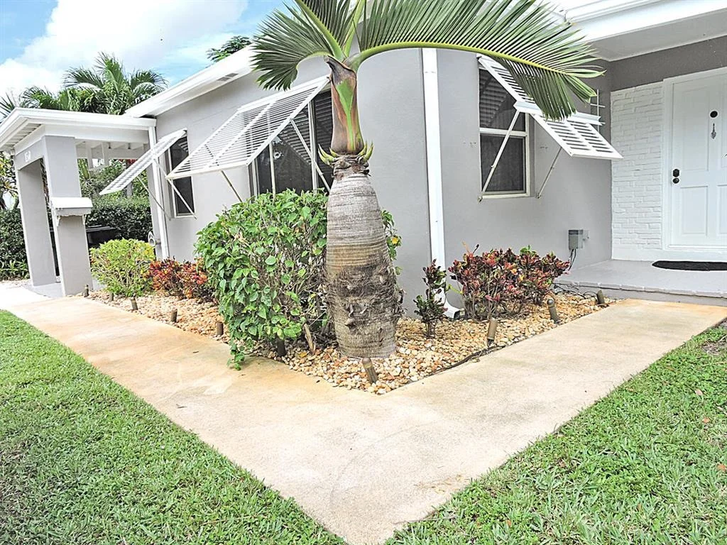 Photo of 150 Harvard Drive
