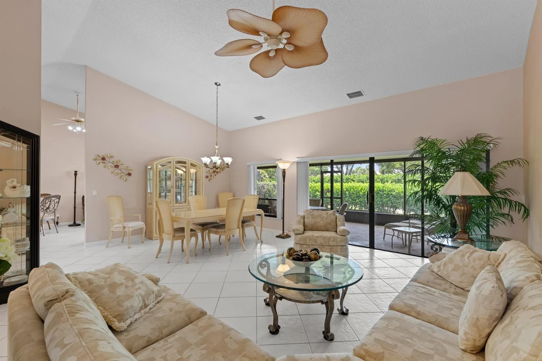 Photo of 8668 Eagle Run Drive