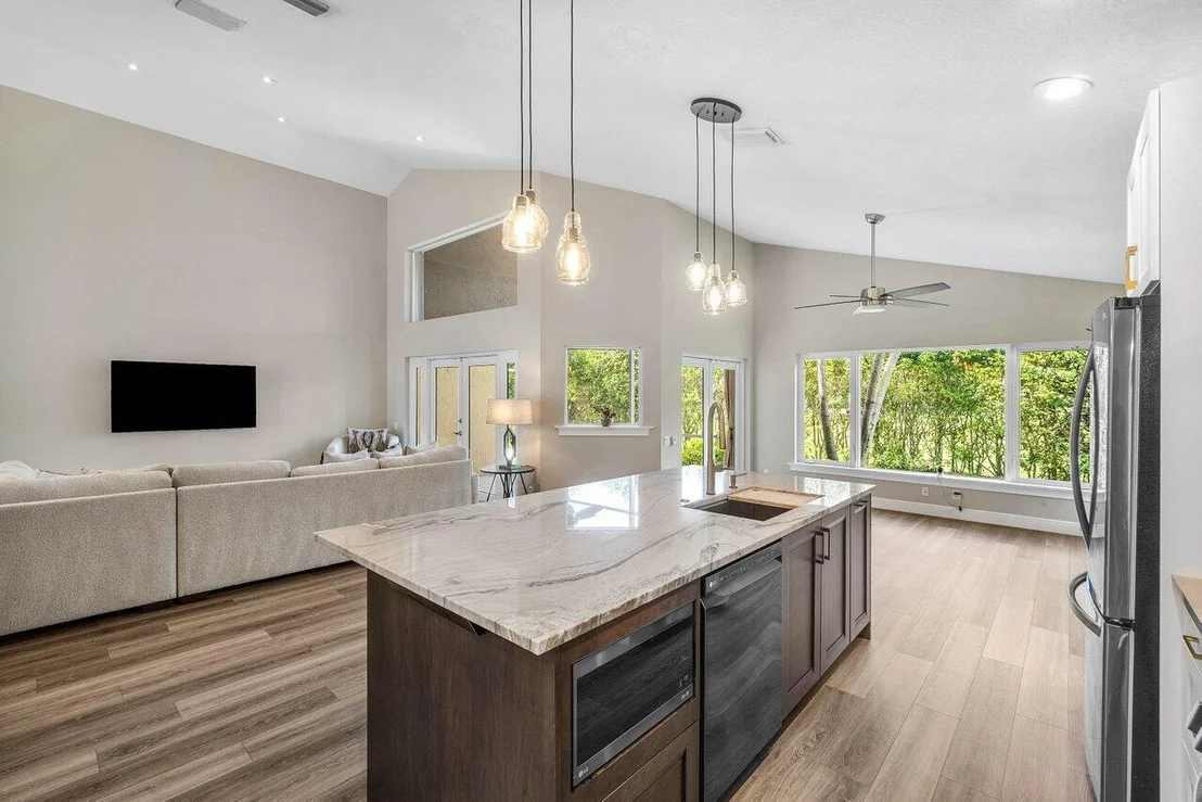 Photo of 6141 Hook Lane
