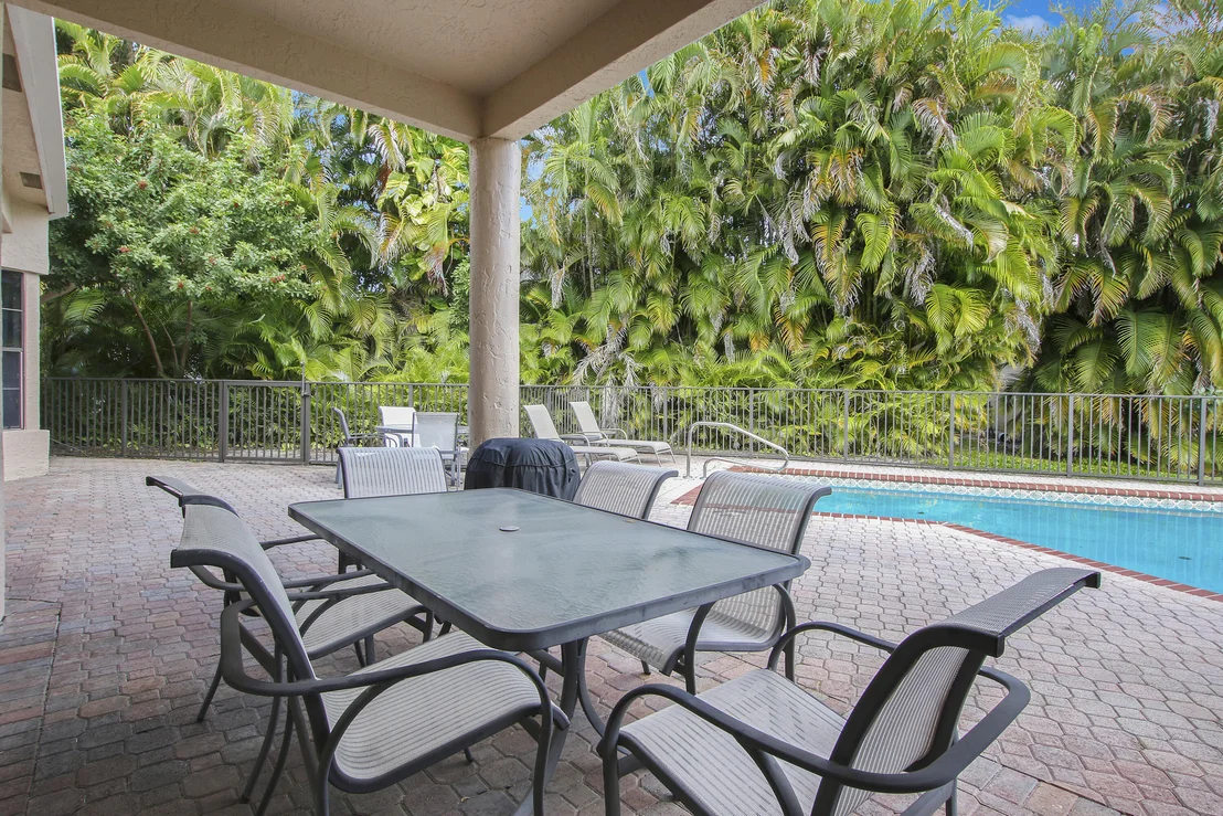 Photo of 7770 La Corniche Circle