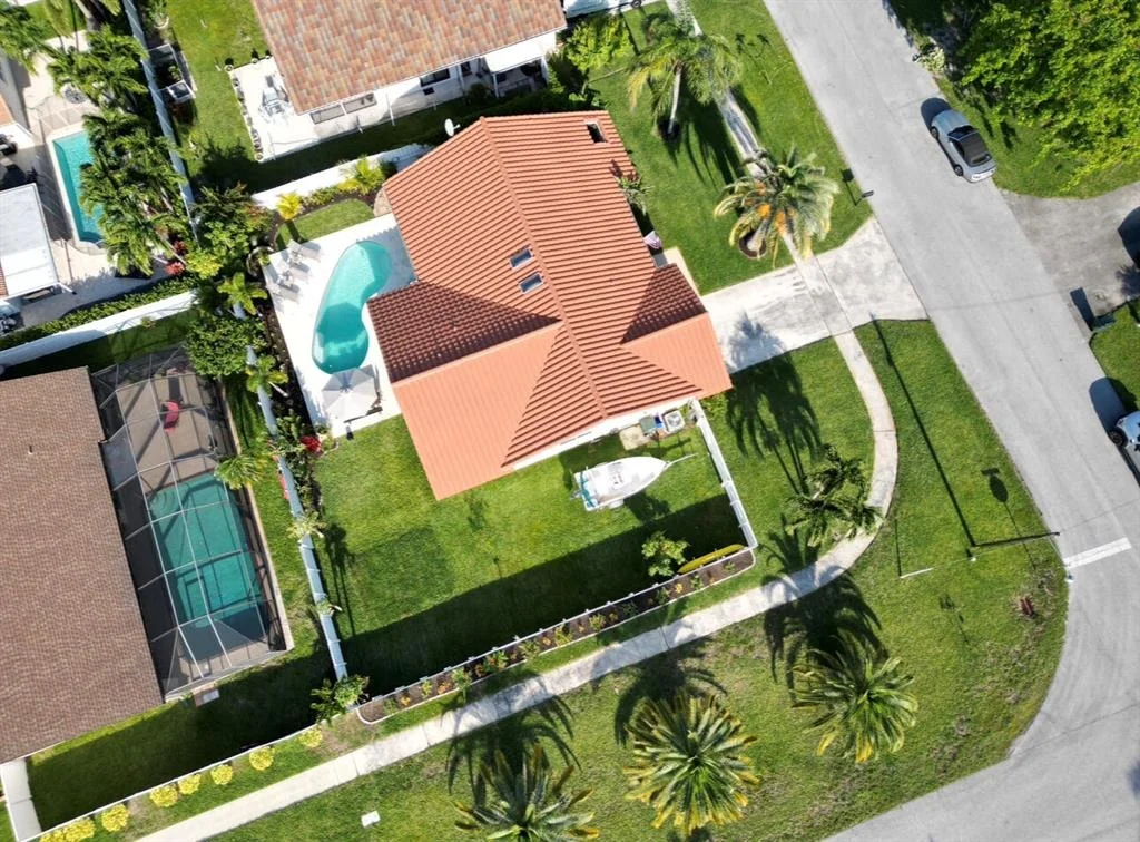 Photo of 455 Seneca Lane