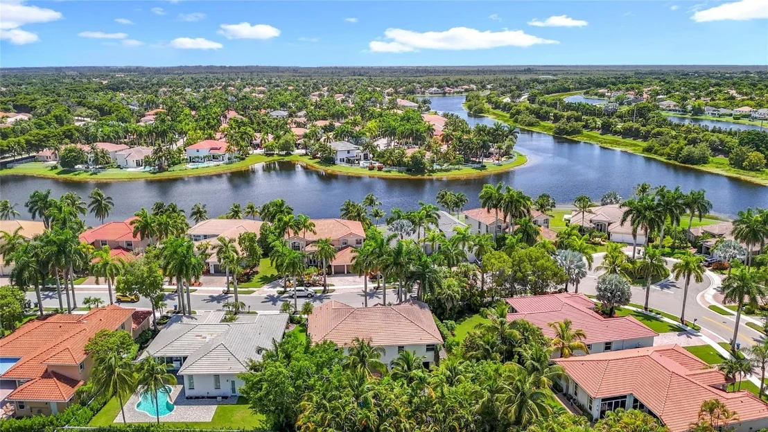Photo of 1673 VICTORIA POINTE Circle