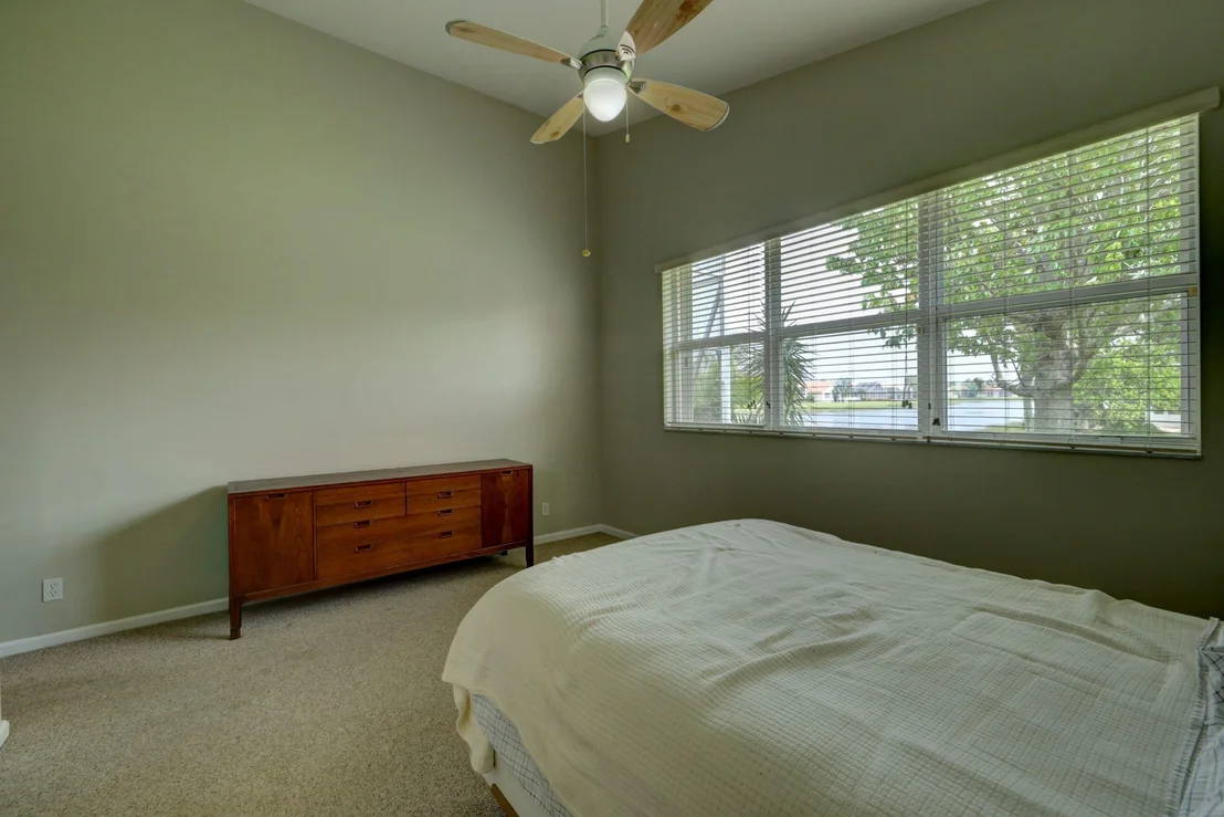 Photo of 362 NW Springview Loop