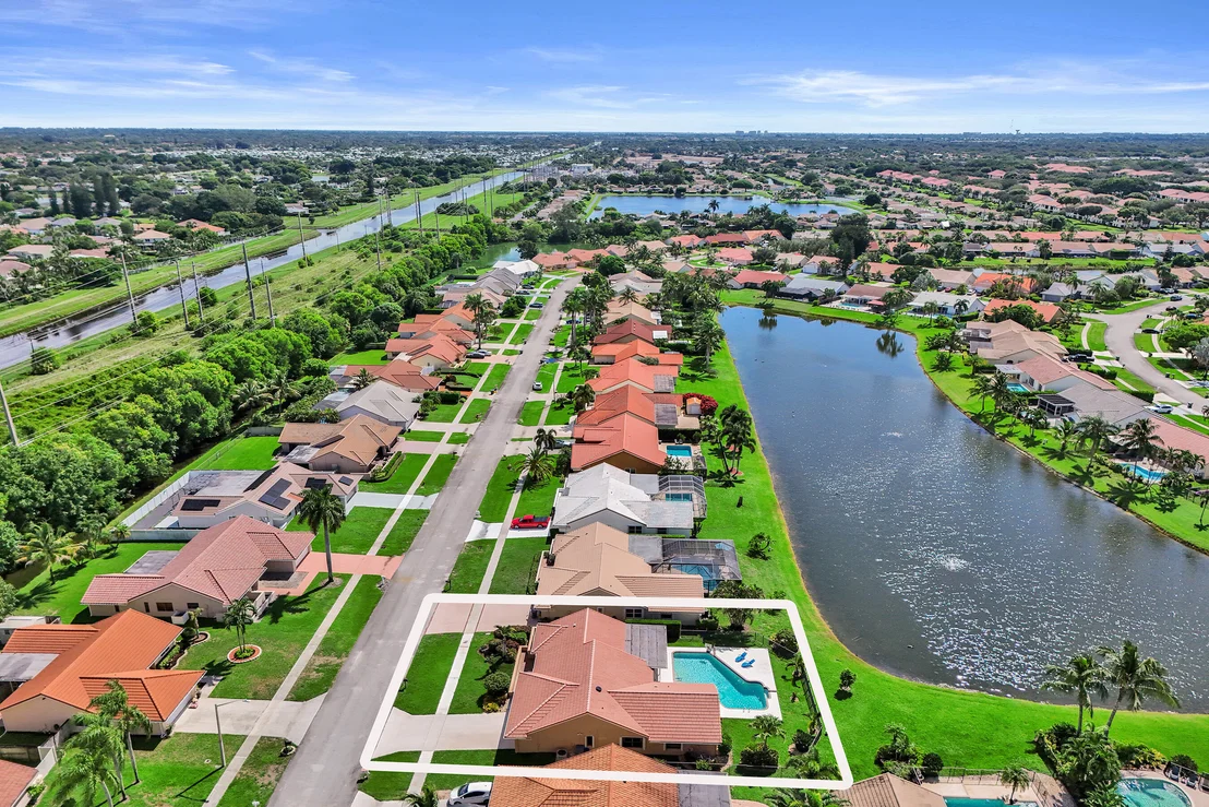 Photo of 9255 Sun Pointe Drive