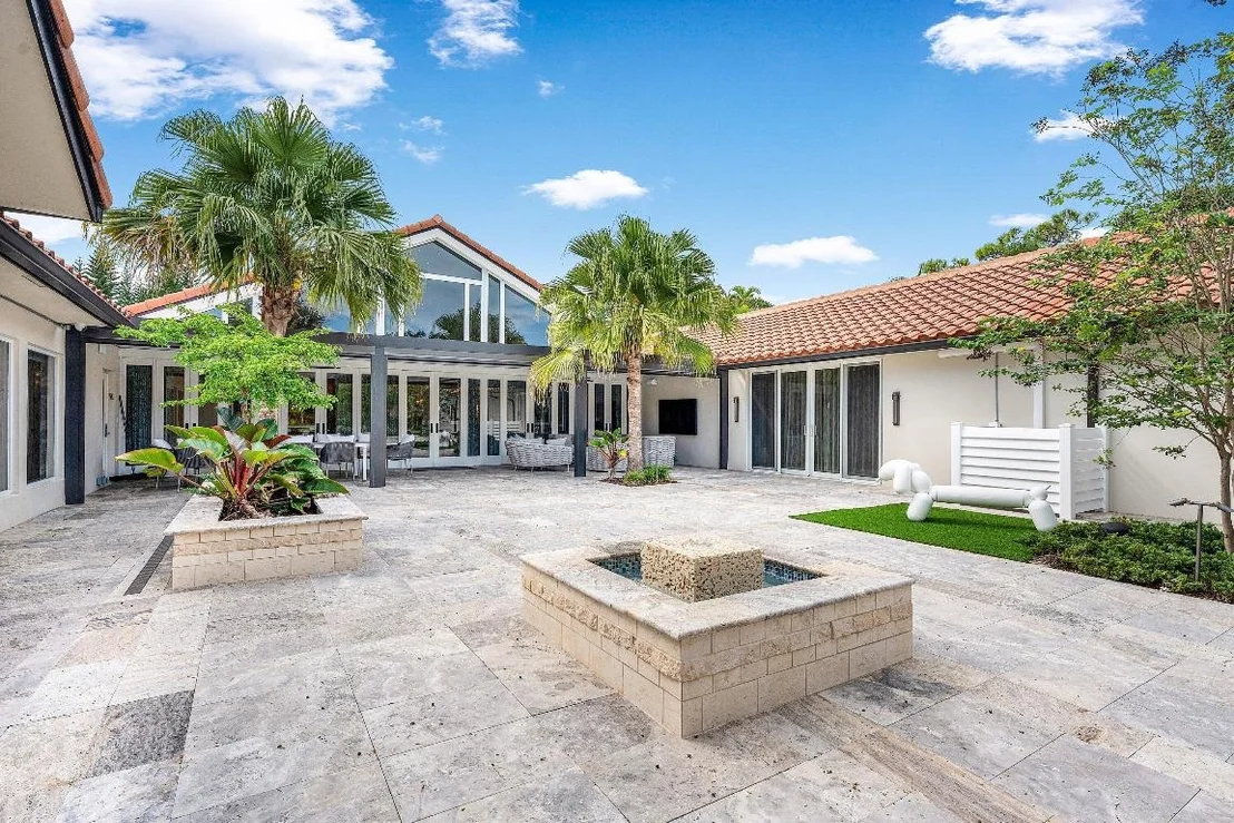 Photo of 6641 Giralda Circle