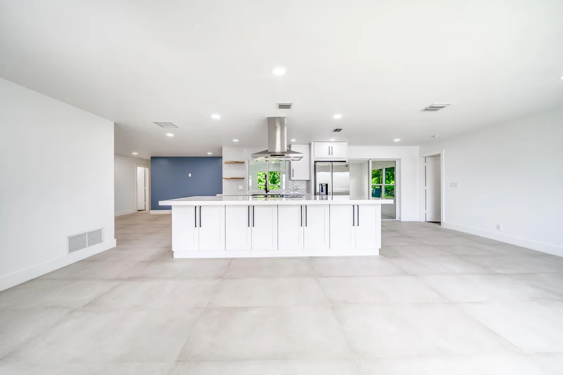Photo of 4641 NW 5th Lane
