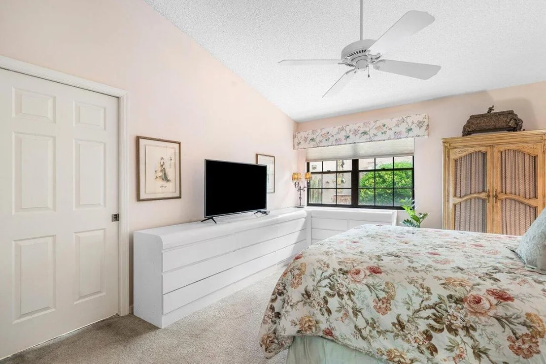 Photo of 11094 Applegate Lane