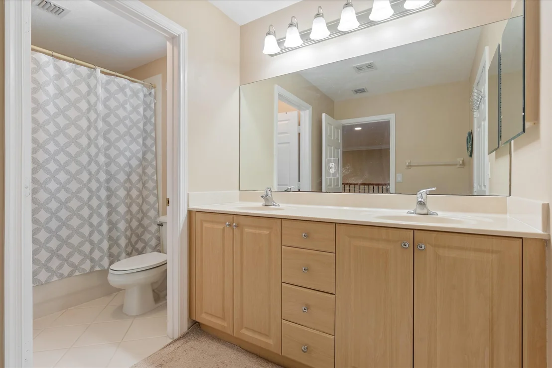 Photo of 2880 Shaughnessy Drive