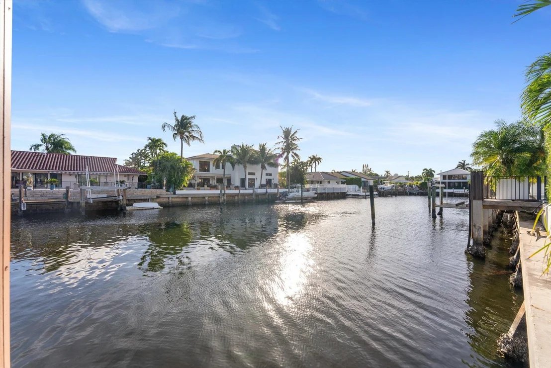 Photo of 872 Lilac Drive