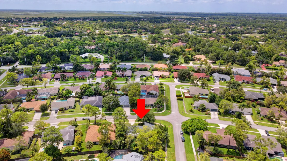 Photo of 822 Daffodil Drive