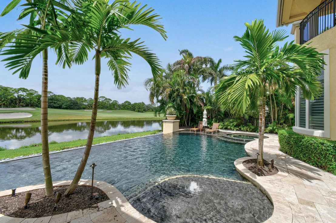 Photo of 615 Hermitage Circle