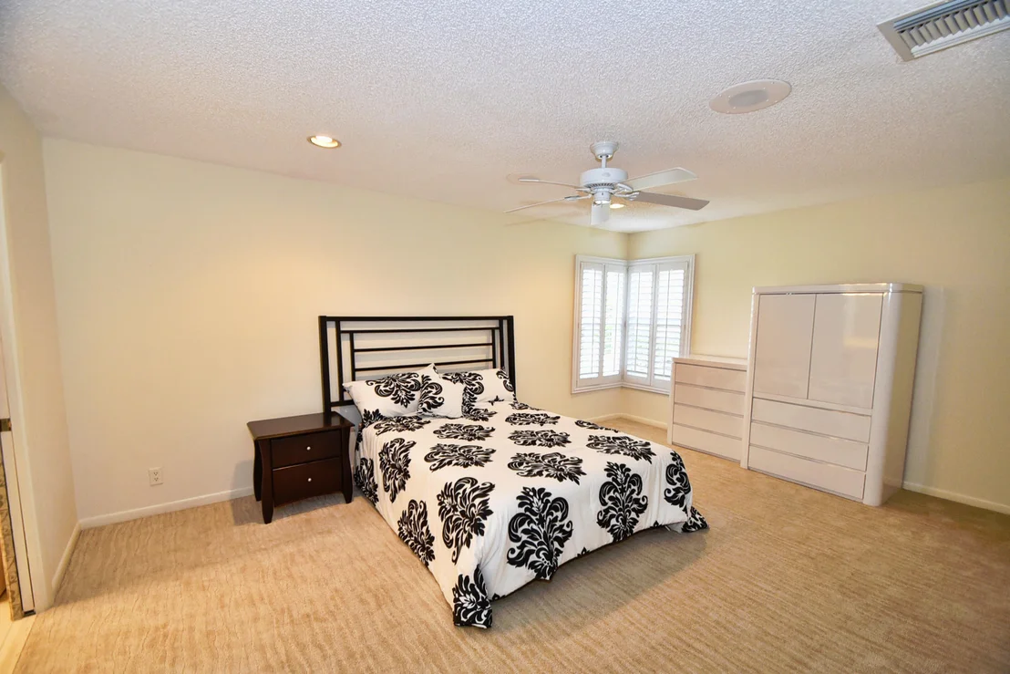 Photo of 16950 Silver Oak Circle