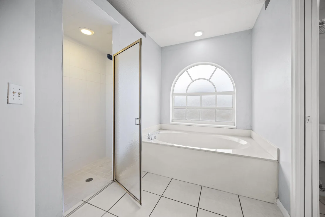 Photo of 4584 Windmill Road