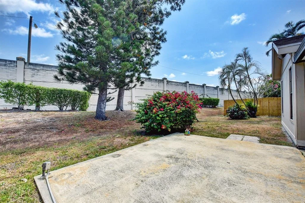 Photo of 4564 Brook Drive