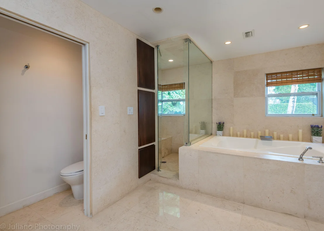 Photo of 6813 Giralda Circle