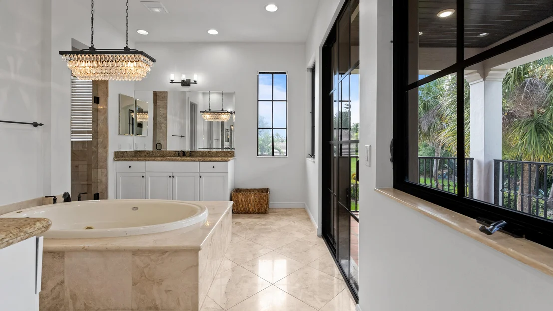 Photo of 9521 Eden Manor