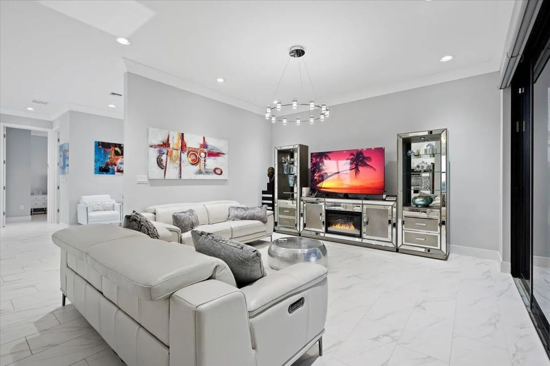 Photo of 5442 Starfish Road