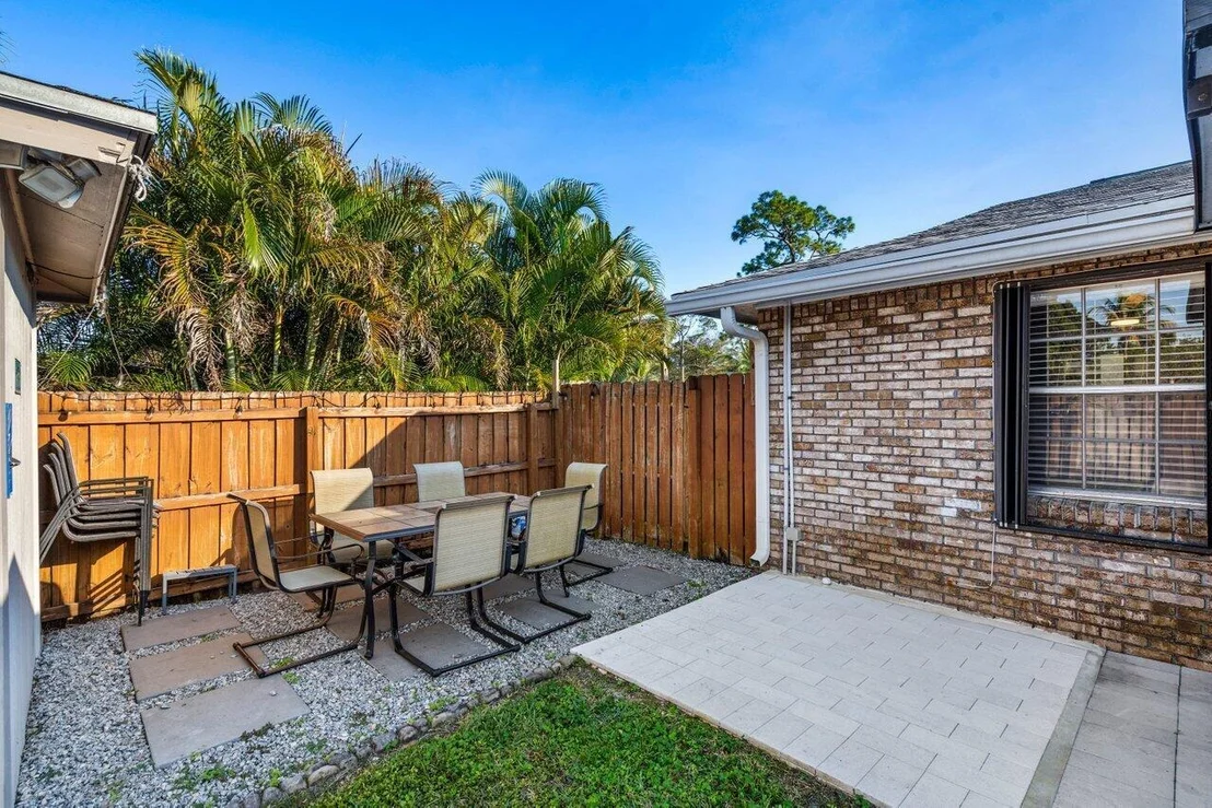 Photo of 7351 Canal Drive