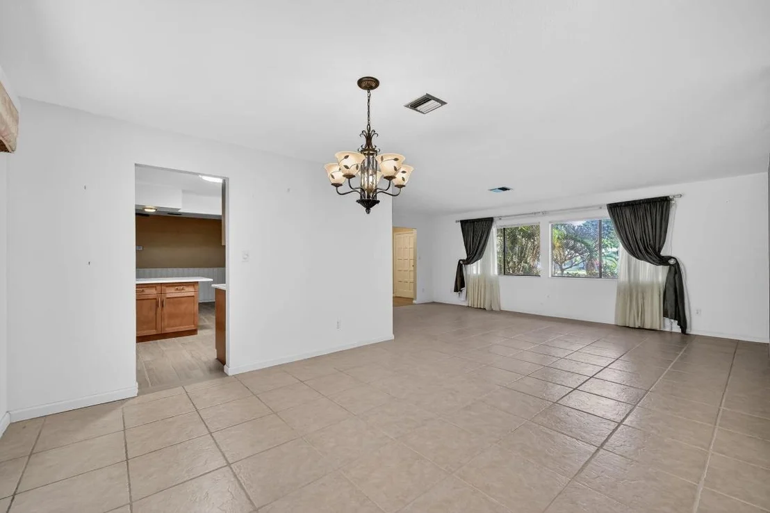 Photo of 1444 NW Spruce Ridge Drive