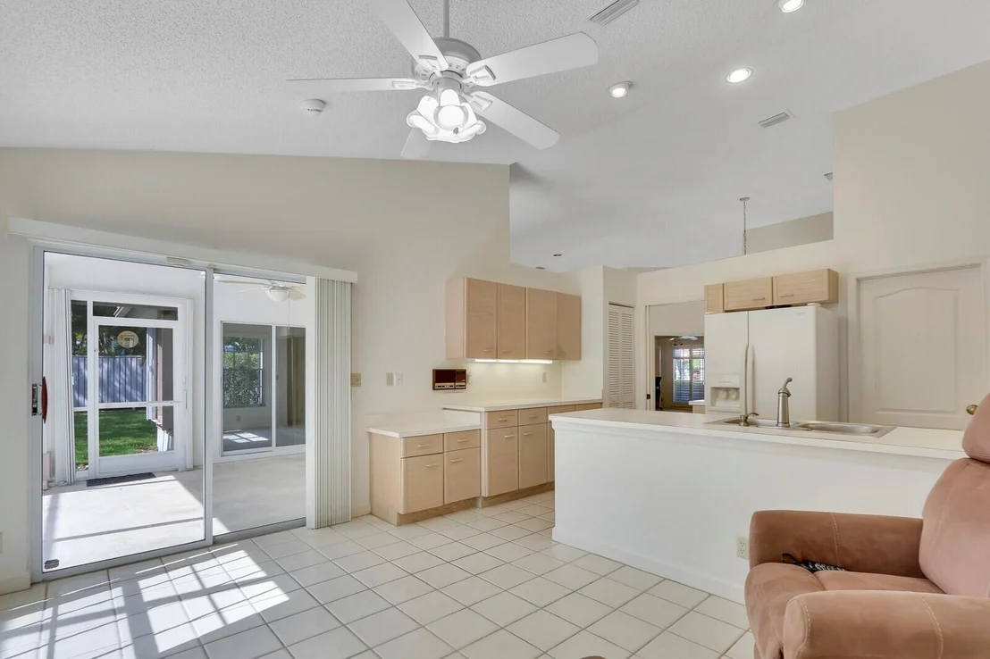 Photo of 135 Eagleton Court