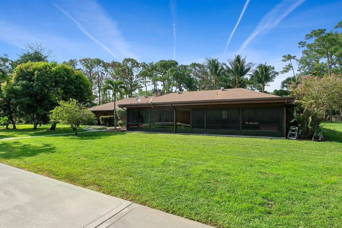 Photo of 12874 Bryan Road