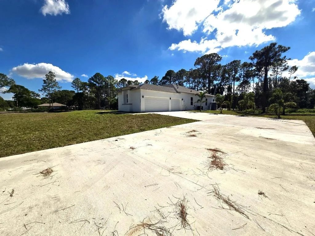 Photo of 14749 68th Street N