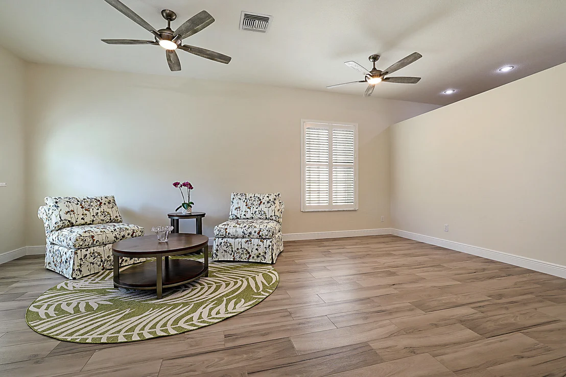 Photo of 7004 SE Twin Oaks Circle