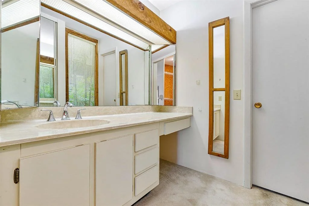 Photo of 5405 Stonybrook Lane