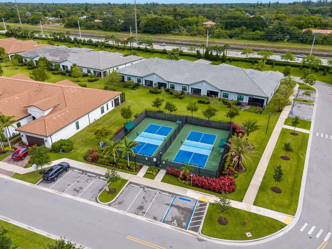 Photo of 7642 N Blue Spring Drive