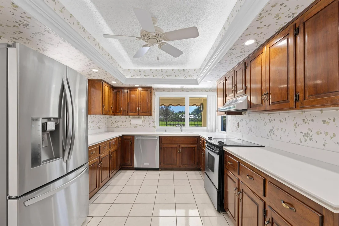 Photo of 5683 Golfway Drive
