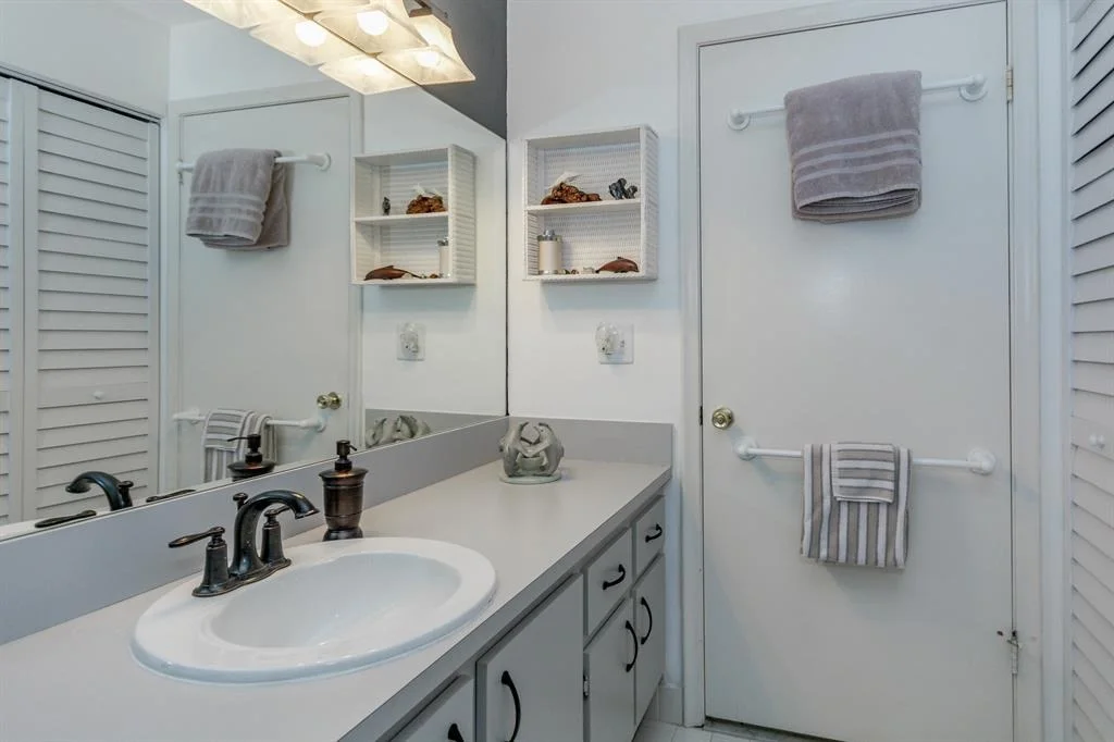 Photo of 5768 Sun Pointe Circle