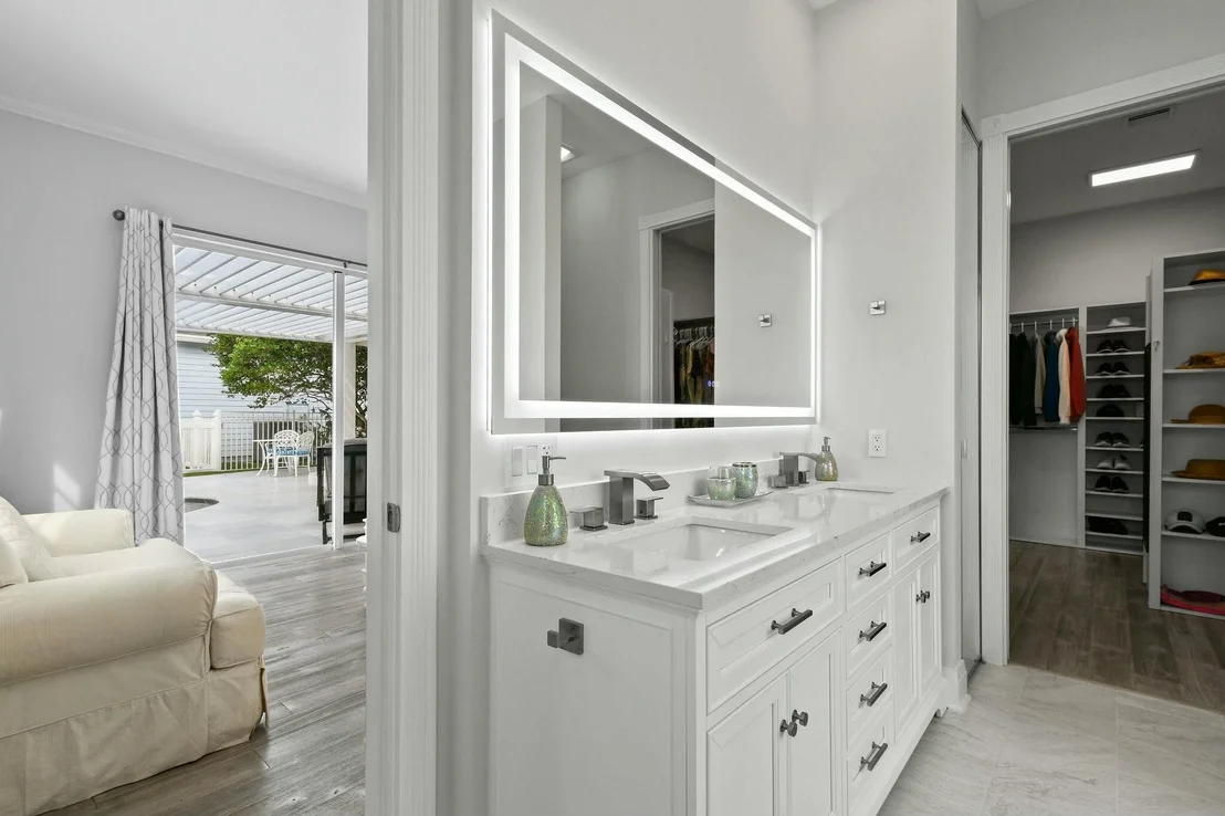 Photo of 196 Barbados Drive