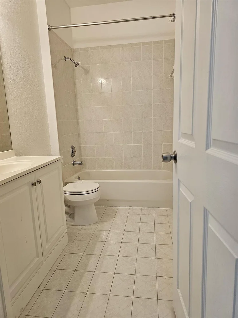 Photo of 5845 EAGLE CAY Circle