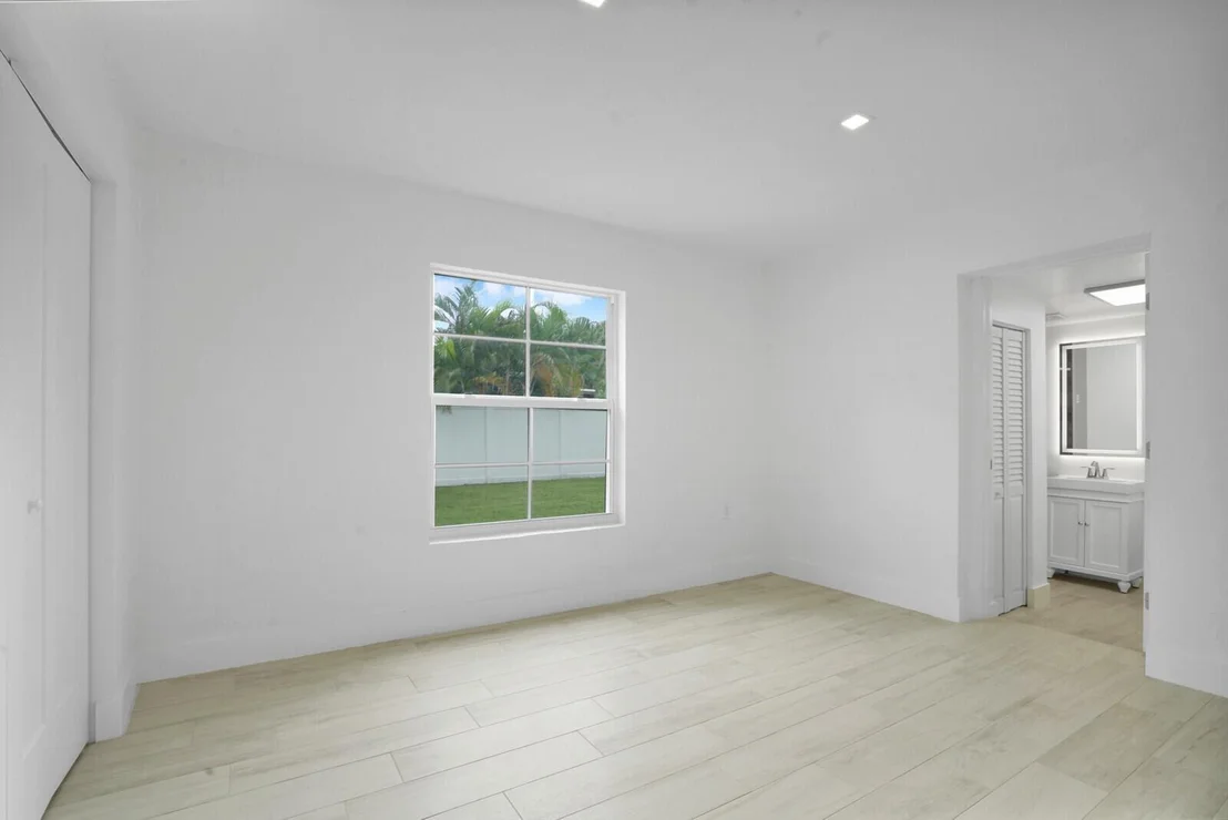 Photo of 826 Sunset Road