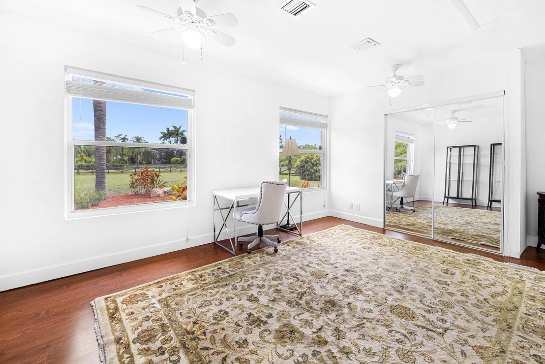 Photo of 15780 110th Avenue N