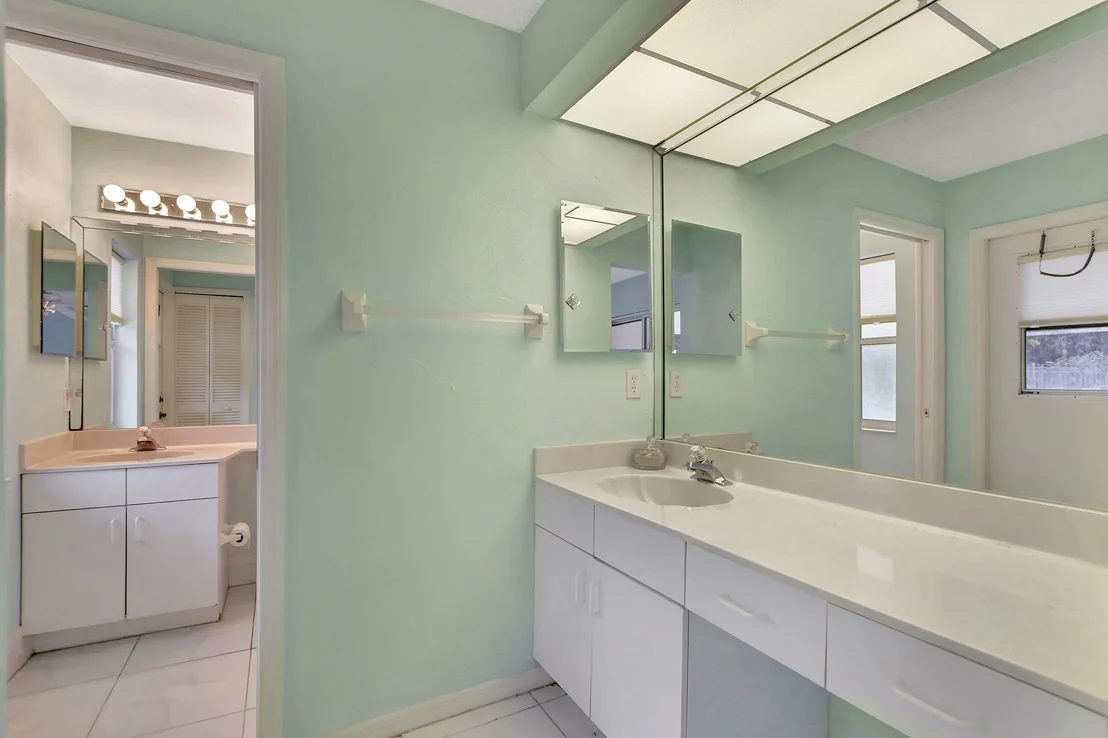 Photo of 10399 Canoe Brook Circle